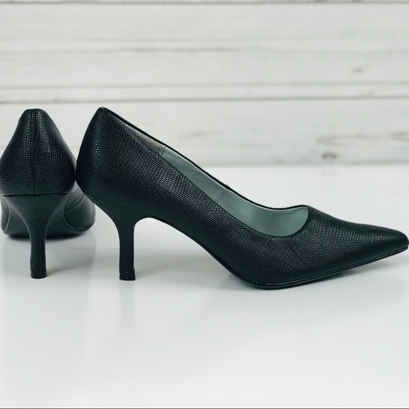 Black Pumps Rampage Size 7M NWOB - Picture 3 of 7